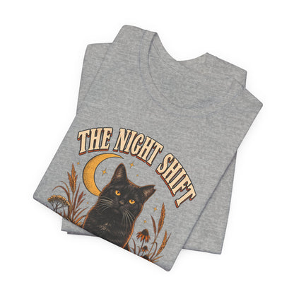 The Night Shift Barn Cat Tee – Vintage Fall Graphic