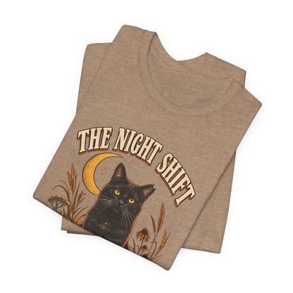 The Night Shift Barn Cat Tee – Vintage Fall Graphic